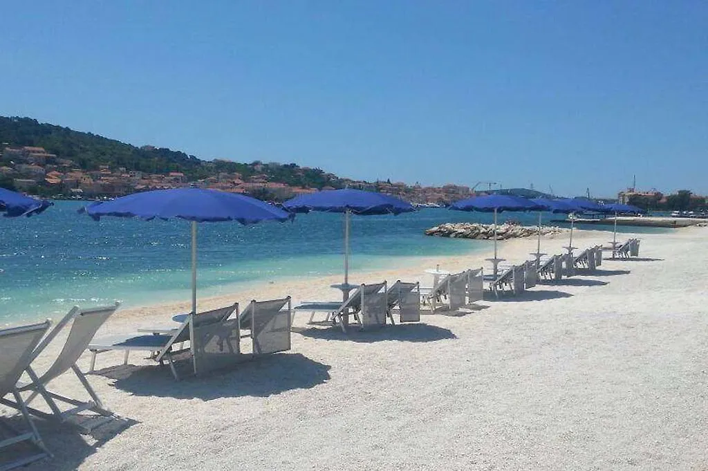 Apartment Wave Trogir Croatia
